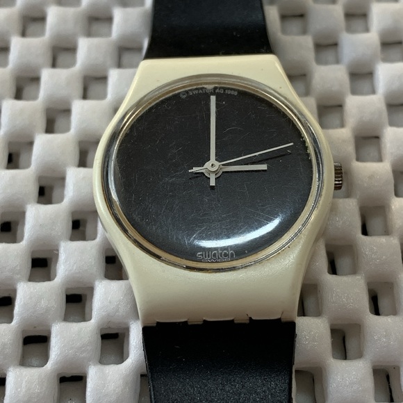 Swatch Watch - LW112 - LITTLE ECLIPSE - Picture 10 of 10